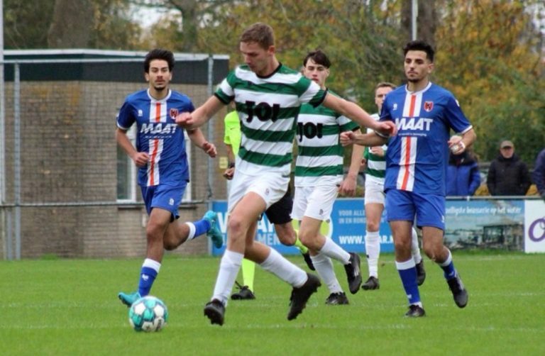 Laurens Rooze timmert met Kogelvangers aan de weg