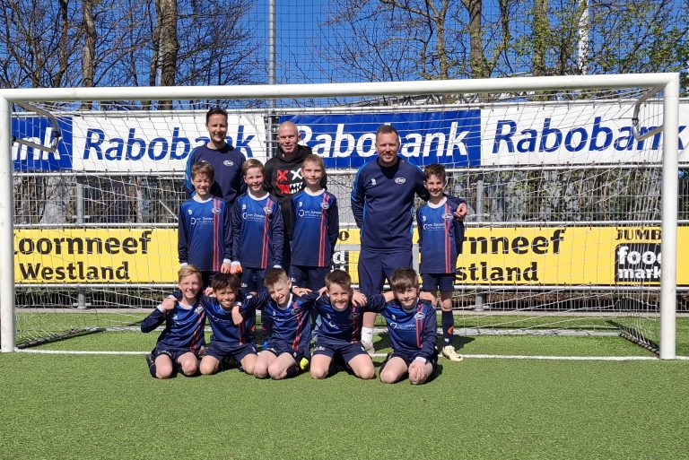 Patrick Stoffels (39): Sponsor en trainer bij CWO JO11-2