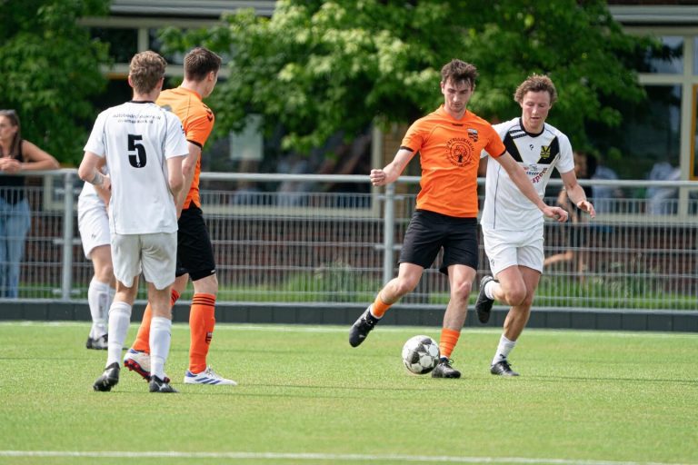 Het 7vs7-toernooi van Tristan Koet is goud waard voor HSSC’61 Het 7vs7-toernooi van Tristan Koet is goud waard voor HSSC’61
