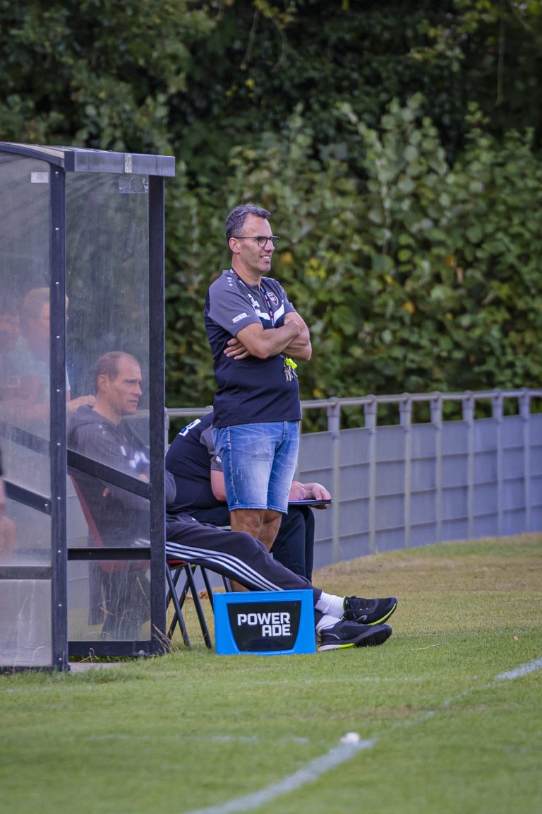 Jurgen Hooreweghe mikt op middenmoot met SV Oostburg