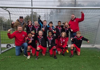 Papendrecht JO12-3 is kampioen! Papendrecht JO12-3 is kampioen!