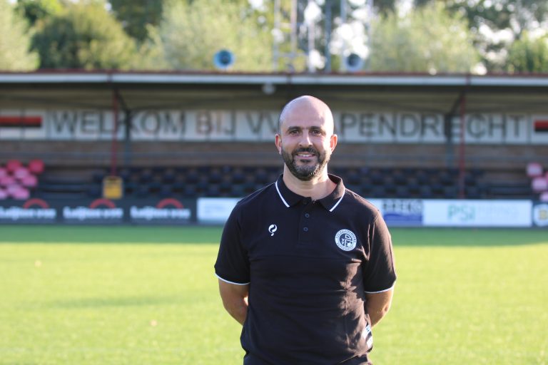 VV Papendrecht verlengt met hoofdtrainer Driss el Akchaoui