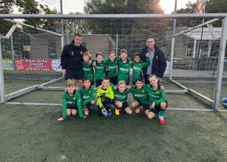 Bekri geniet als trainer: ‘Alsof je zelf moet spelen’