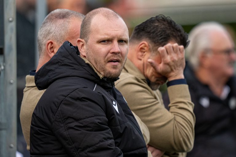 Oranje Wit pakt punten met realistische aanpak