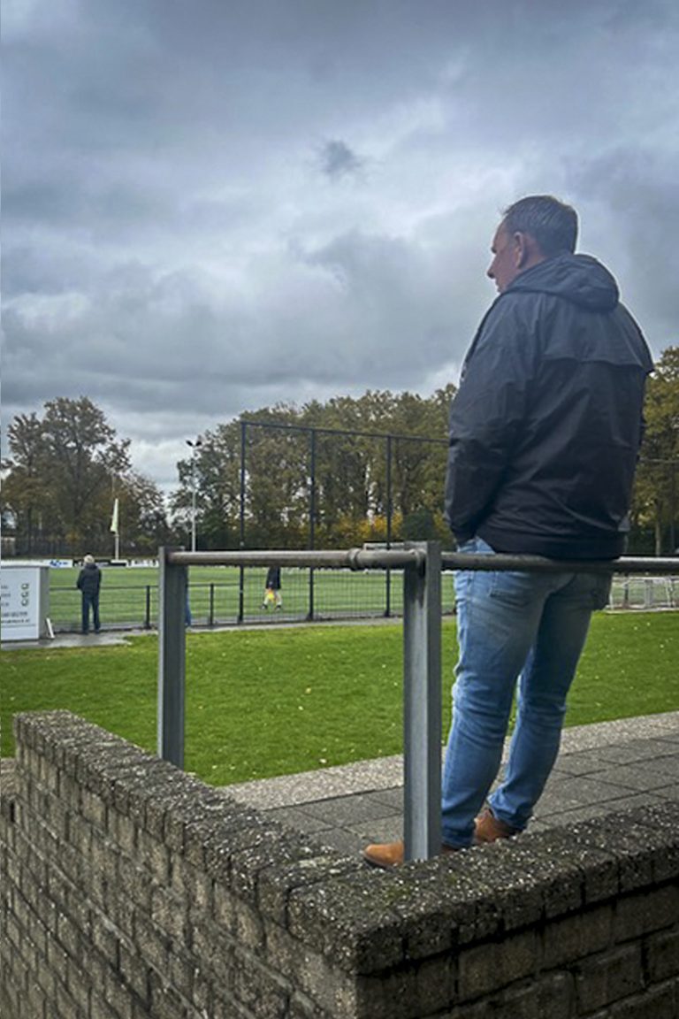 Clubman Jan Besters neemt na vijftig jaar afscheid bij RKSV Halsteren