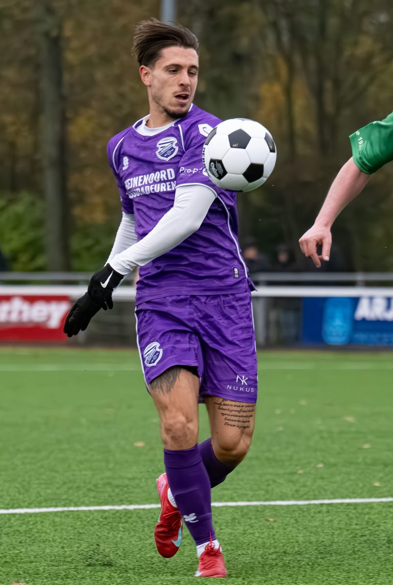 ‘Alle ballen op Sanzio’ lijkt het motto in Heinenoord