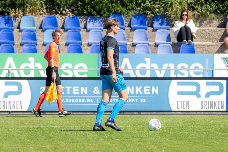 Eys Murre en Goes prima uit de startblokken in de derde divisie