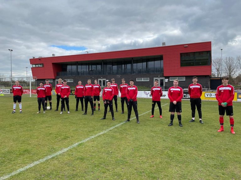 Lyra weet Westlandia 75 minuten “pijn” te doen