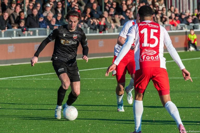 Kozakken Boys met een verdiende overwinning op rode zijde van de Westmaat