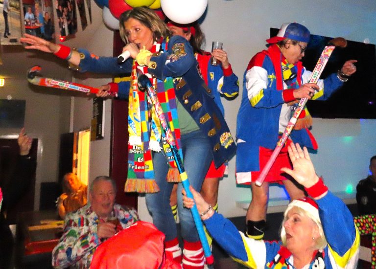 RWB gaat los! Vier dagen voetbal, feest en schnaps.