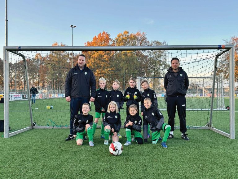 Emonts op zijn plek bij Groen Wit: ‘Het plezier dat ze hebben’