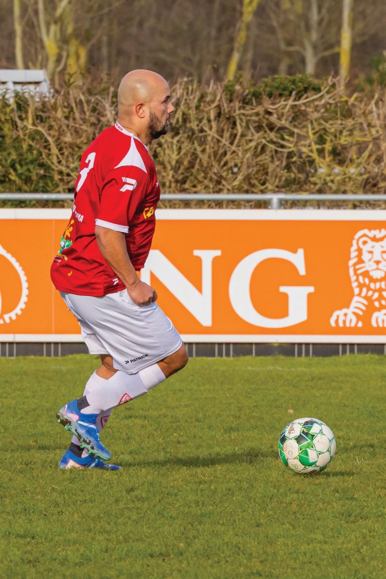 Jong Ambon is volgens Leroy Telussa een club die culturen verbindt