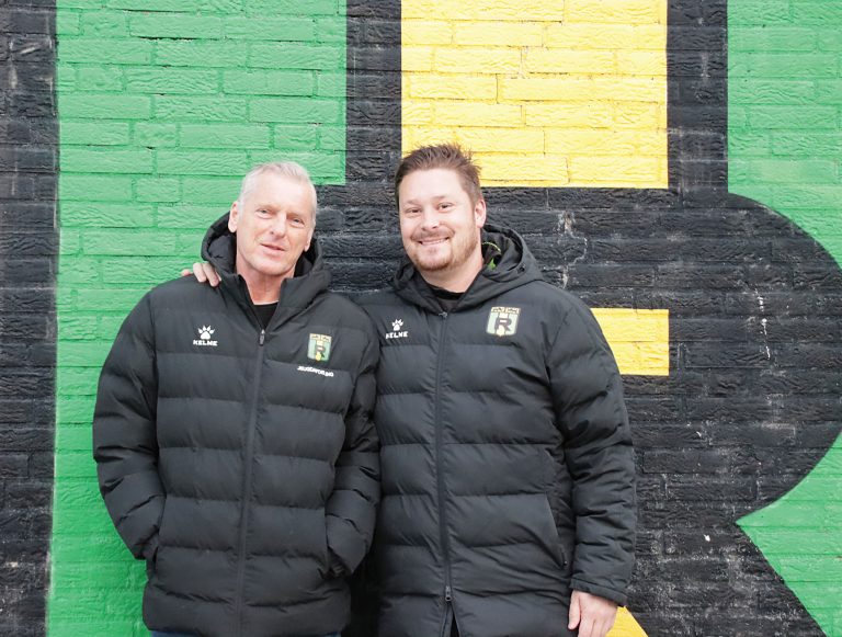 Jeugd van Rijnmond Hoogvliet Sport in de lift: groei, plezier en ambitie hand in hand