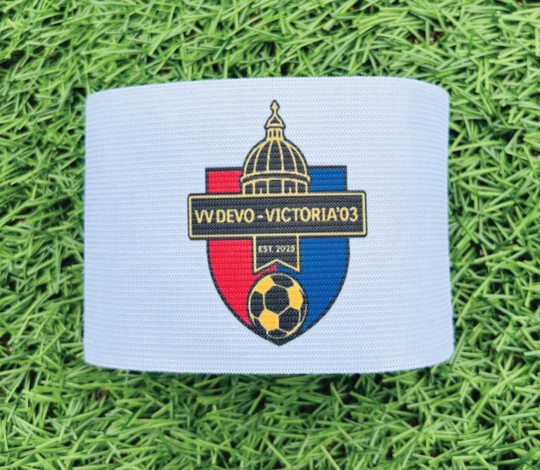 Van concurrenten naar teamgenoten: dames van DEVO en Victoria’03 slaan handen ineen