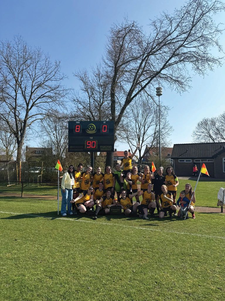 Dames van Moerstraten héél dichtbij kampioenschap: ‘Mag niet meer misgaan’