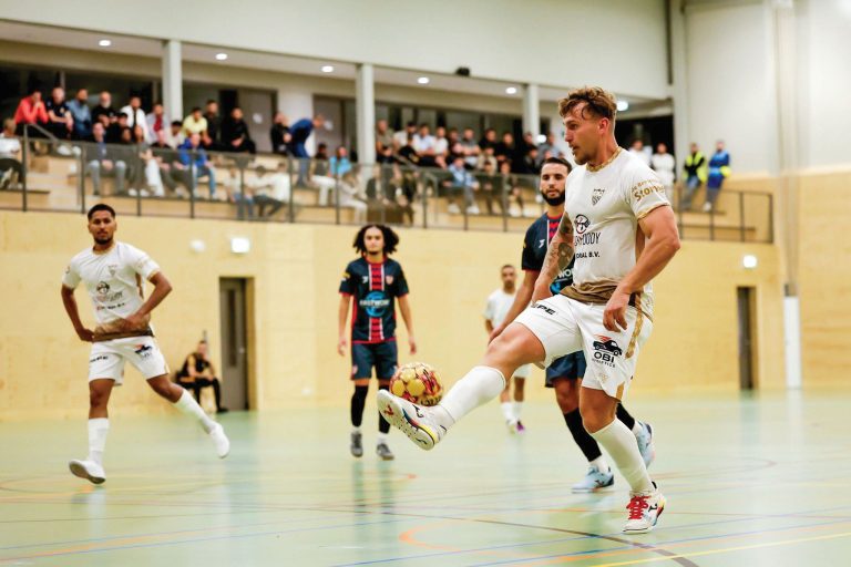 Kroeven wil succes duurzamer maken: ‘Jeugdopleiding essentieel voor stabiele club’