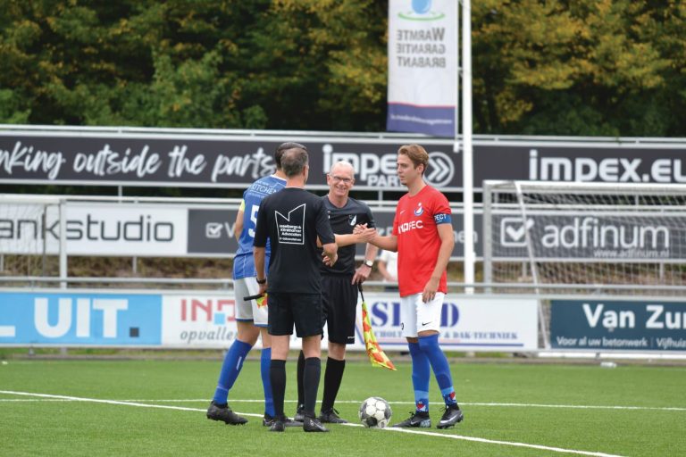 Geen geboren leider, wel captain: De Wit staat op bij Roosendaal