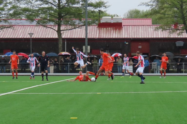 RWB geeft zekere voorsprong uit handen tegen RFC (3-6)