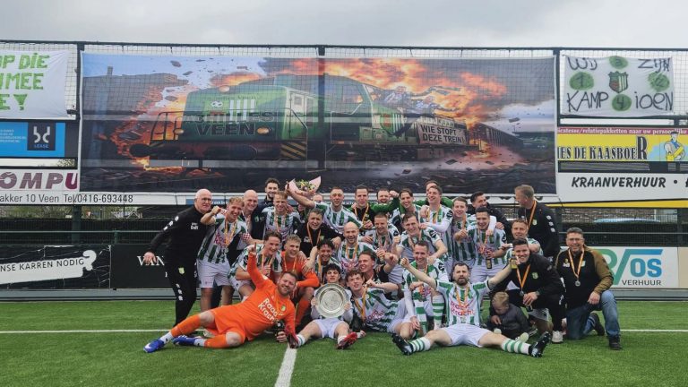 Achilles Veen kampioen: ‘Kunnen zeker mee in de Derde Divisie’