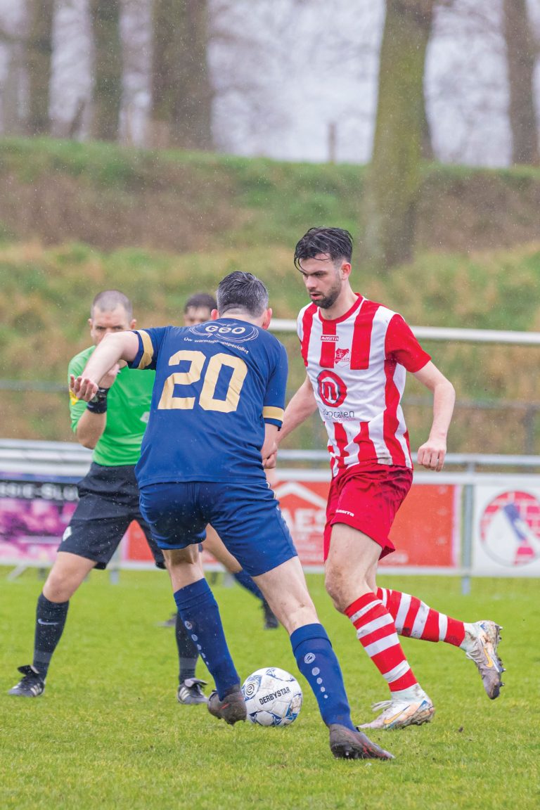‘ Promoveren of kampioen worden met Sluis is wel sportieve wens’