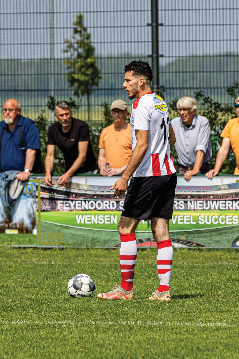 Berne Akkermans stilaan weer helemaal fit als voetballer