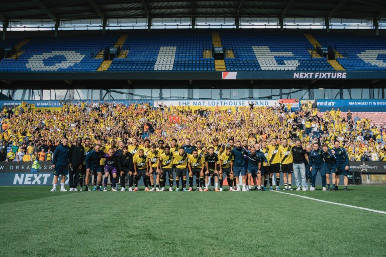 Support NAC in het jubilerend Rat Verlegh Stadion