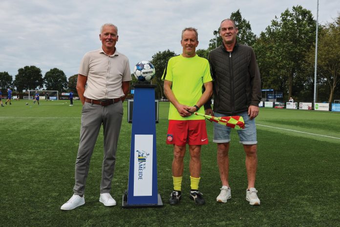 25_Ameide_Vlaggers_Foto oud-spelers